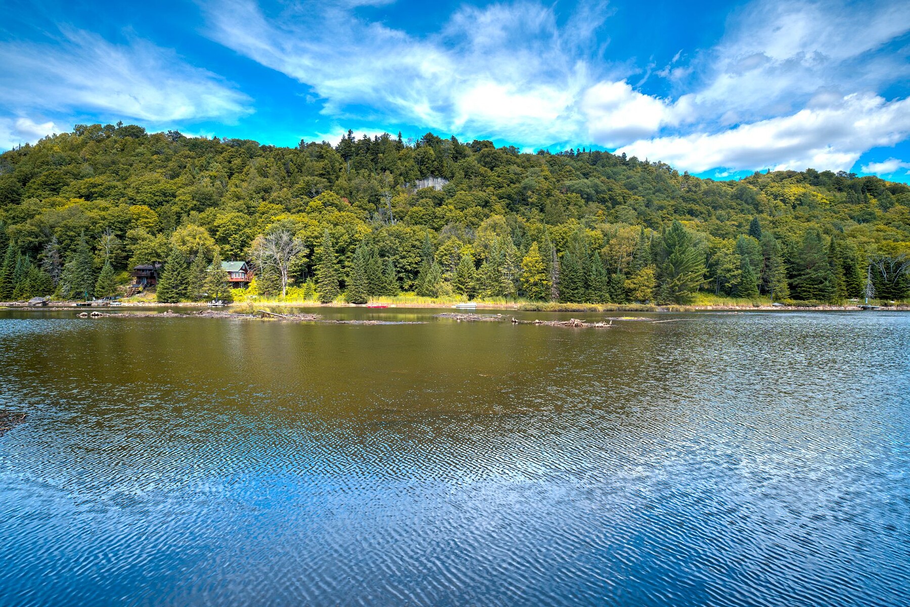  Saint-Adolphe-d