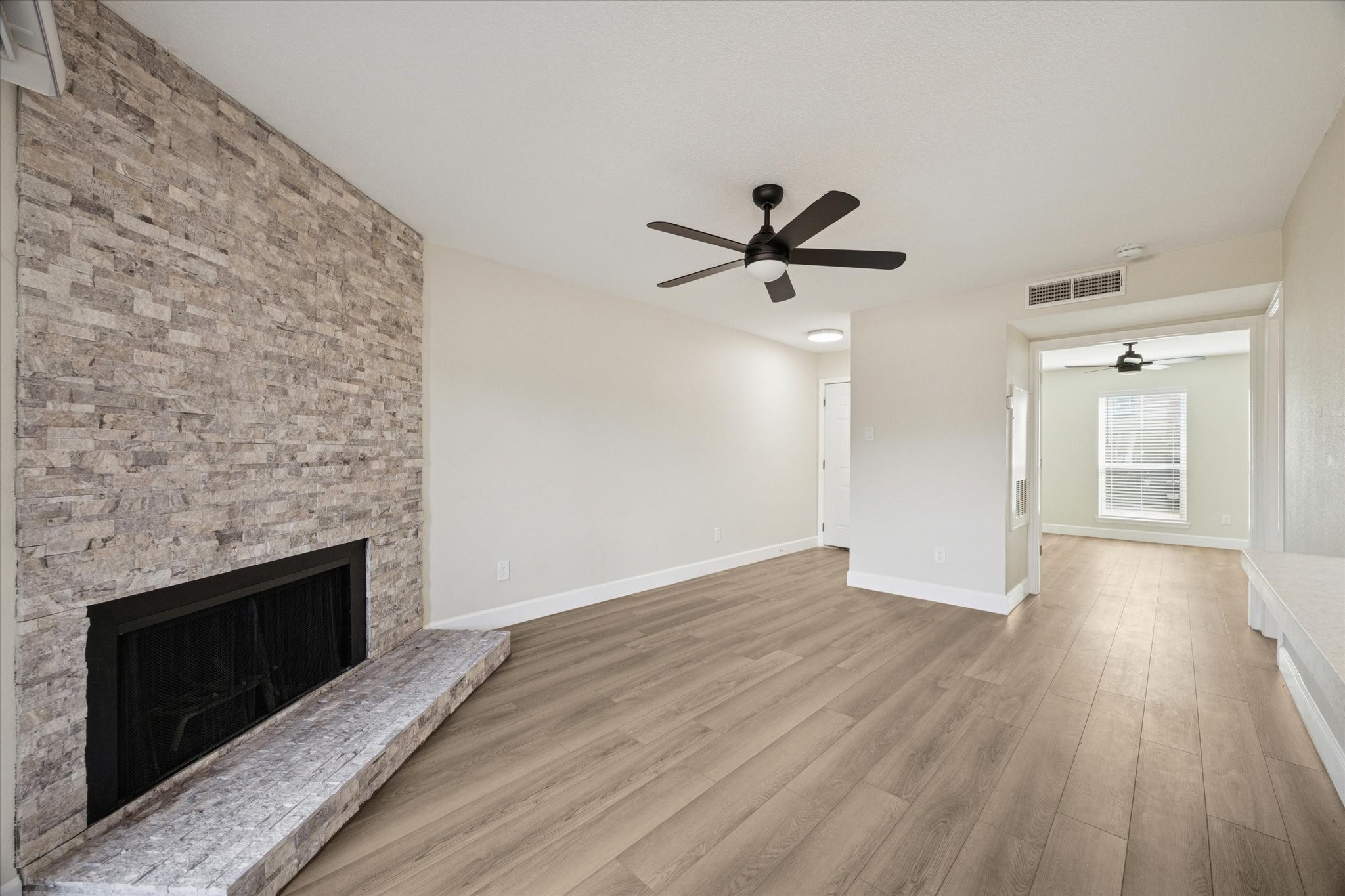  18800 Egret Bay Boulevard #907 - 物件實景