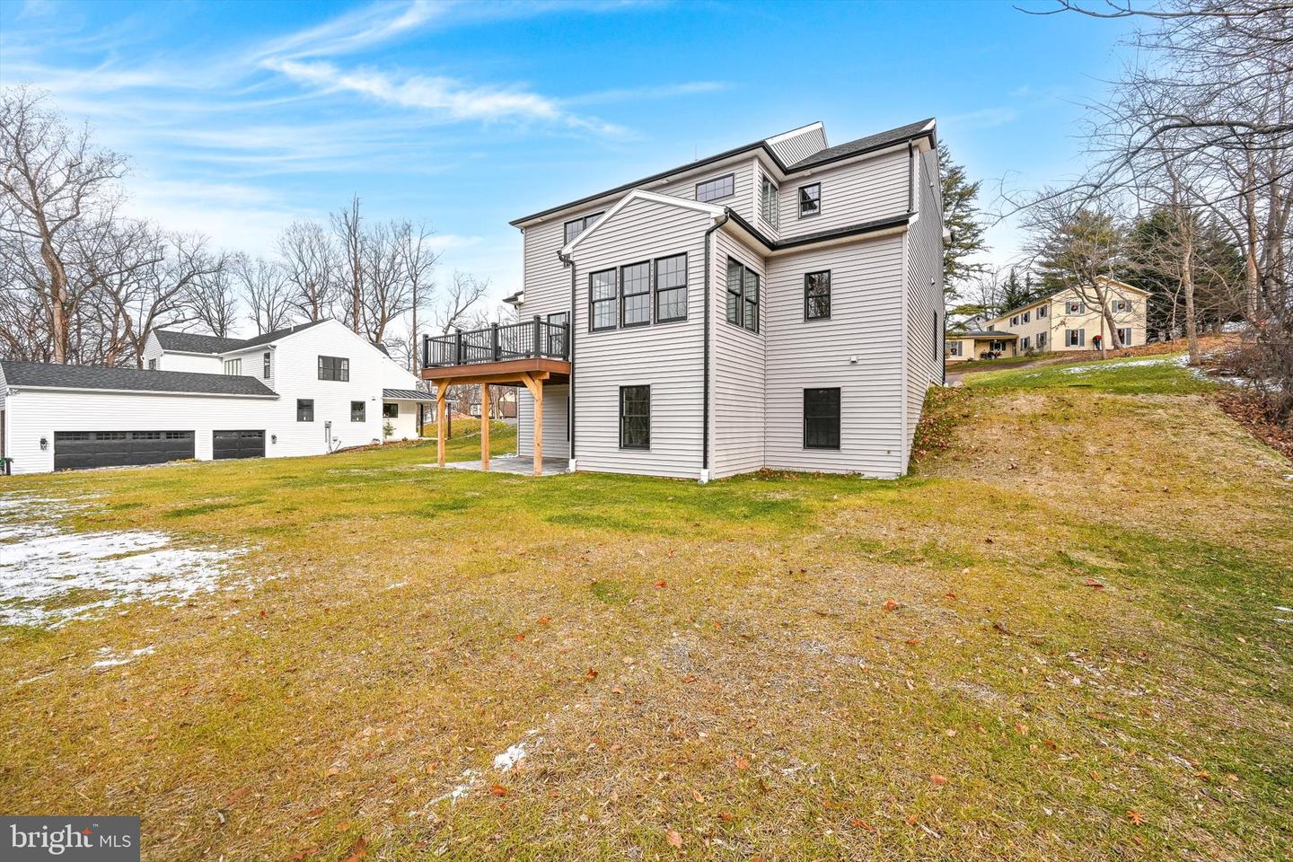 NEW CUMBERLAND, Pennsylvania, 17070, United States, 4 Bedrooms Bedrooms, ,4 BathroomsBathrooms,Residential,For Sale,2005411