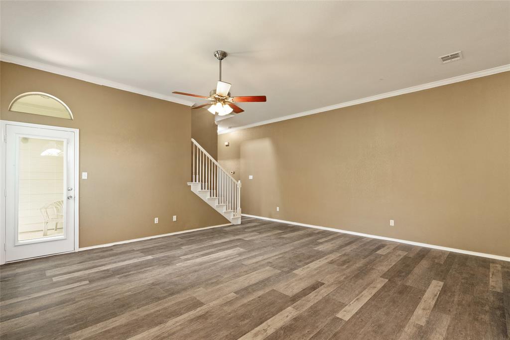 Fort Worth, Texas, 76110, United States, 6 Bedrooms Bedrooms, ,4 BathroomsBathrooms,Residential,For Sale,1837123