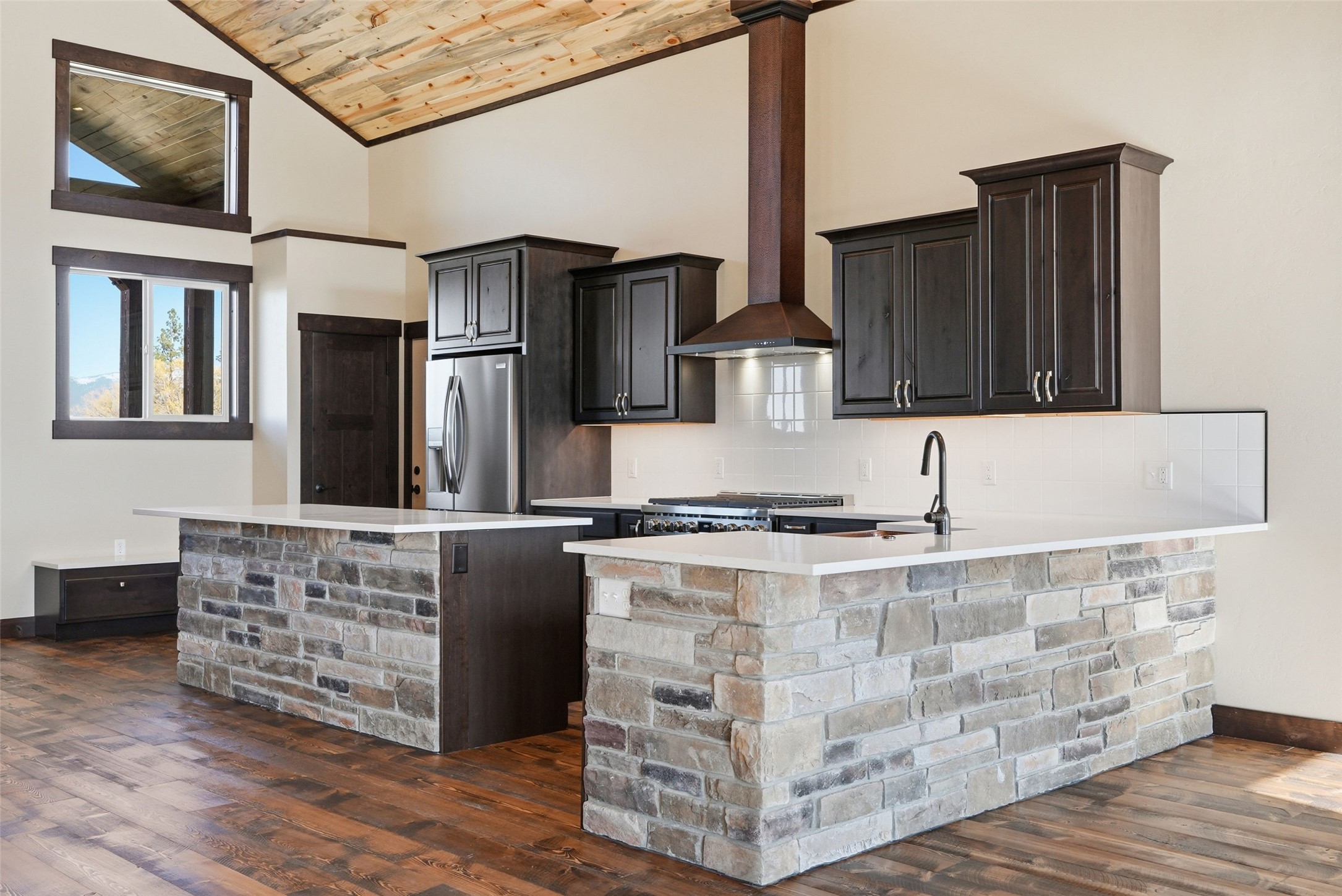  475 Ashleigh Lane - 物件實景