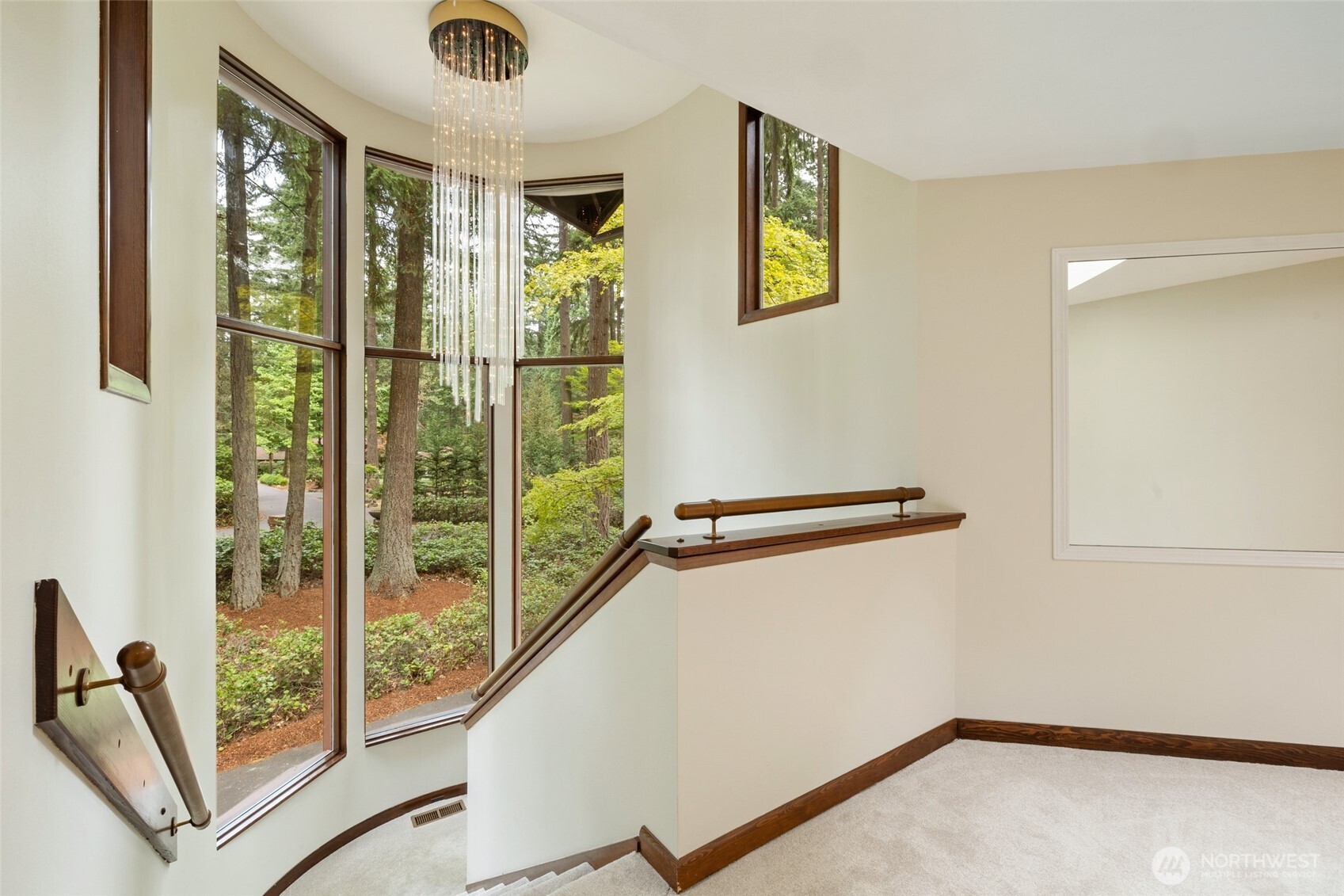 Bellevue, Washington, 98005, United States, 4 Bedrooms Bedrooms, ,4 BathroomsBathrooms,Residential,For Sale,1898840