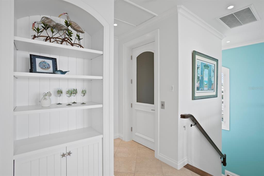 Tierra Verde, Florida, 33715, United States, 5 Bedrooms Bedrooms, ,6 BathroomsBathrooms,Residential,For Sale,1989474