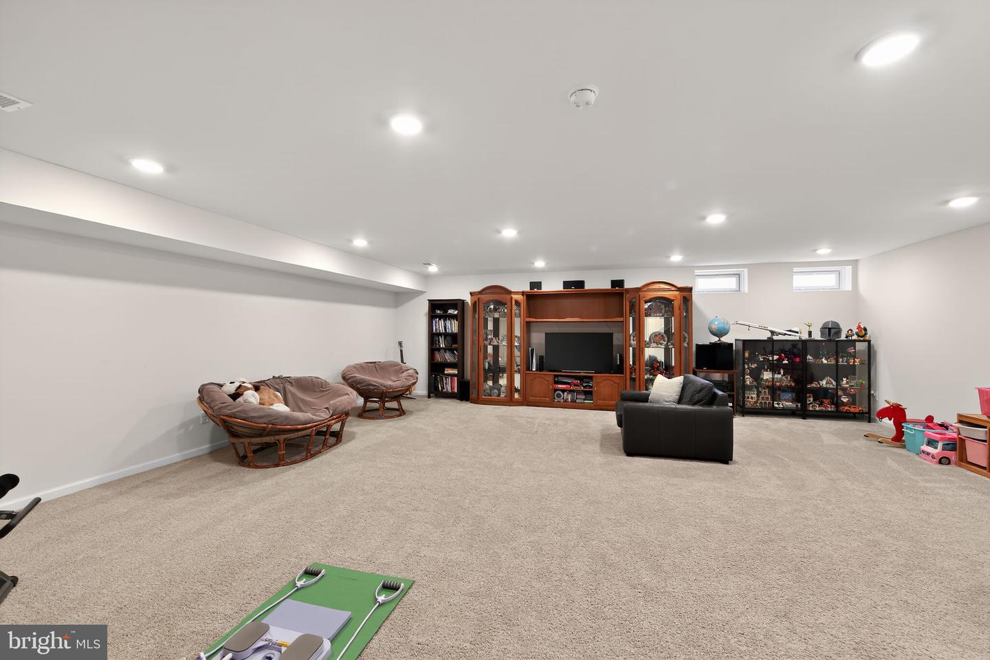 Downingtown, Pennsylvania, 19335, United States, 5 Bedrooms Bedrooms, ,4 BathroomsBathrooms,Residential,For Sale,1989735