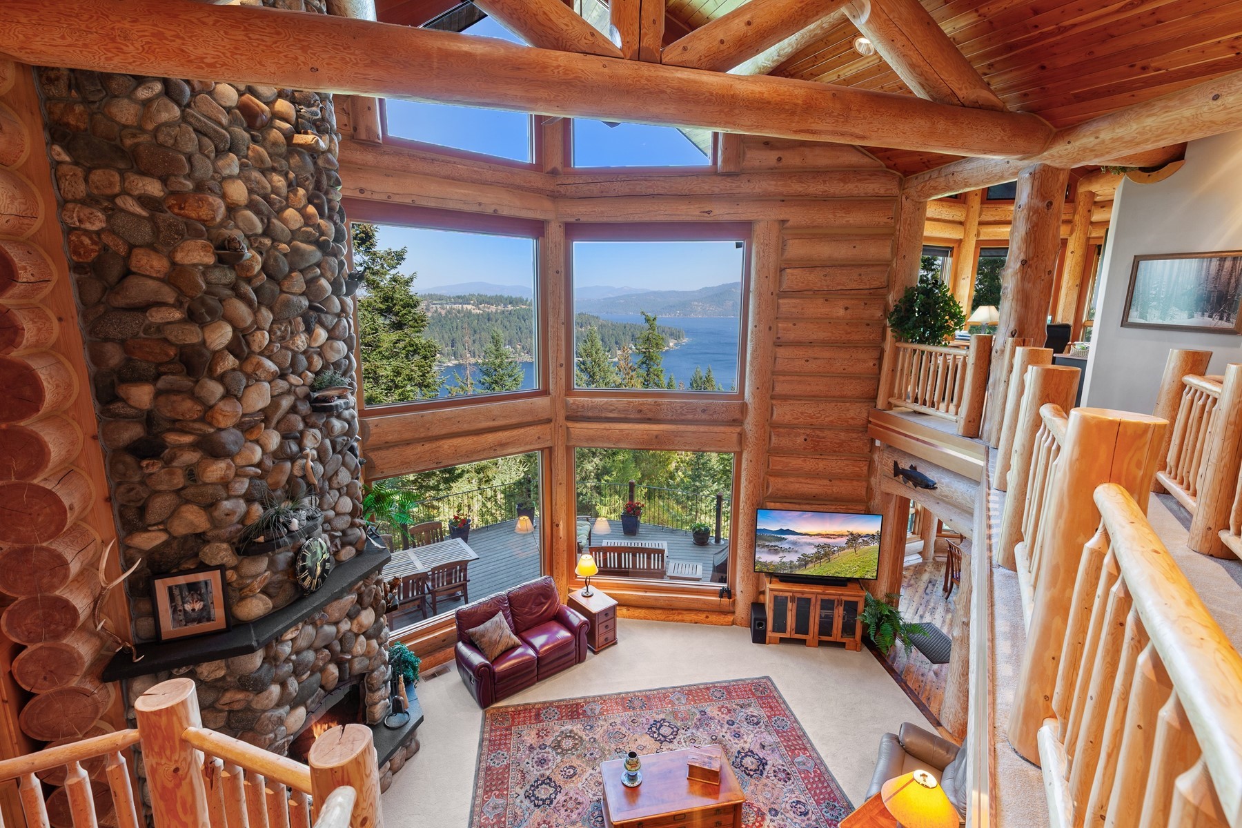  Log Estate overlooking Lake Coeur d