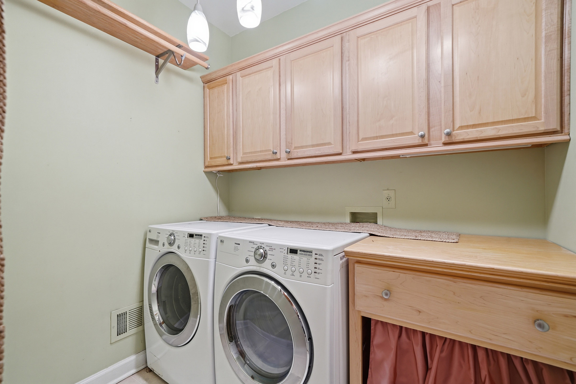  Bright and Beautiful Traditional in Smyrna - 物件實景