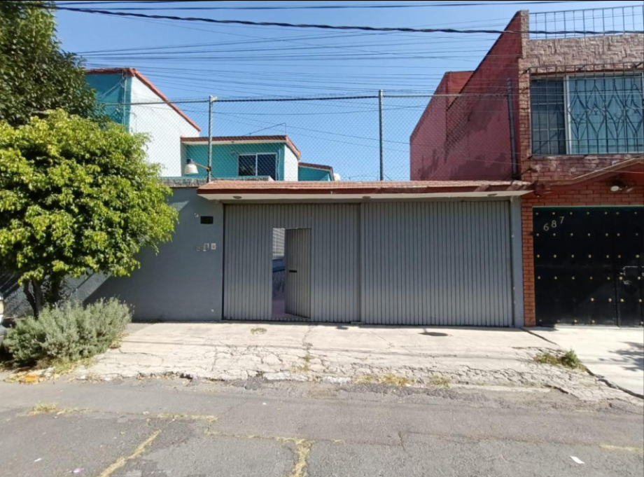 Gustavo A. Madero, Ciudad de México, 07300, Mexico, 4 Bedrooms Bedrooms, ,3 BathroomsBathrooms,Residential,For Sale,1723772