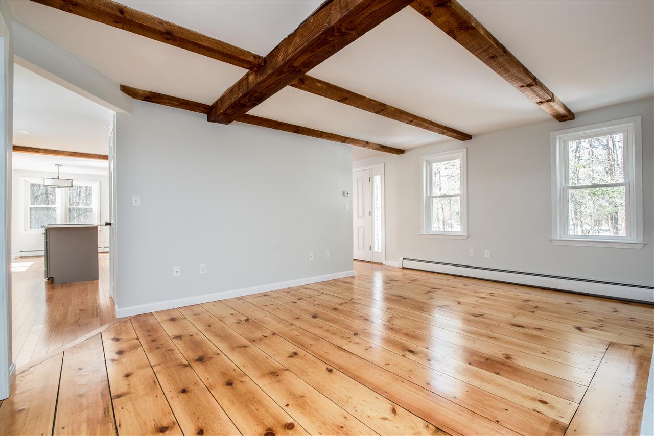 Hampstead, New Hampshire, 03841, United States, 4 Bedrooms Bedrooms, ,2 BathroomsBathrooms,Residential,For Sale,1861952