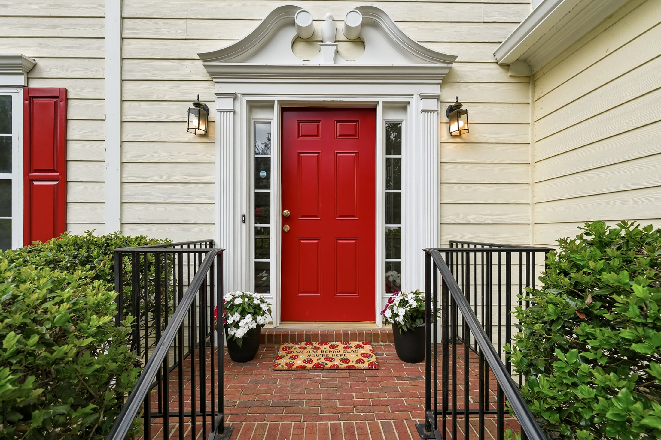  Private Cul-de-Sac Retreat in a Prime Alpharetta Swim Community - 物件實景