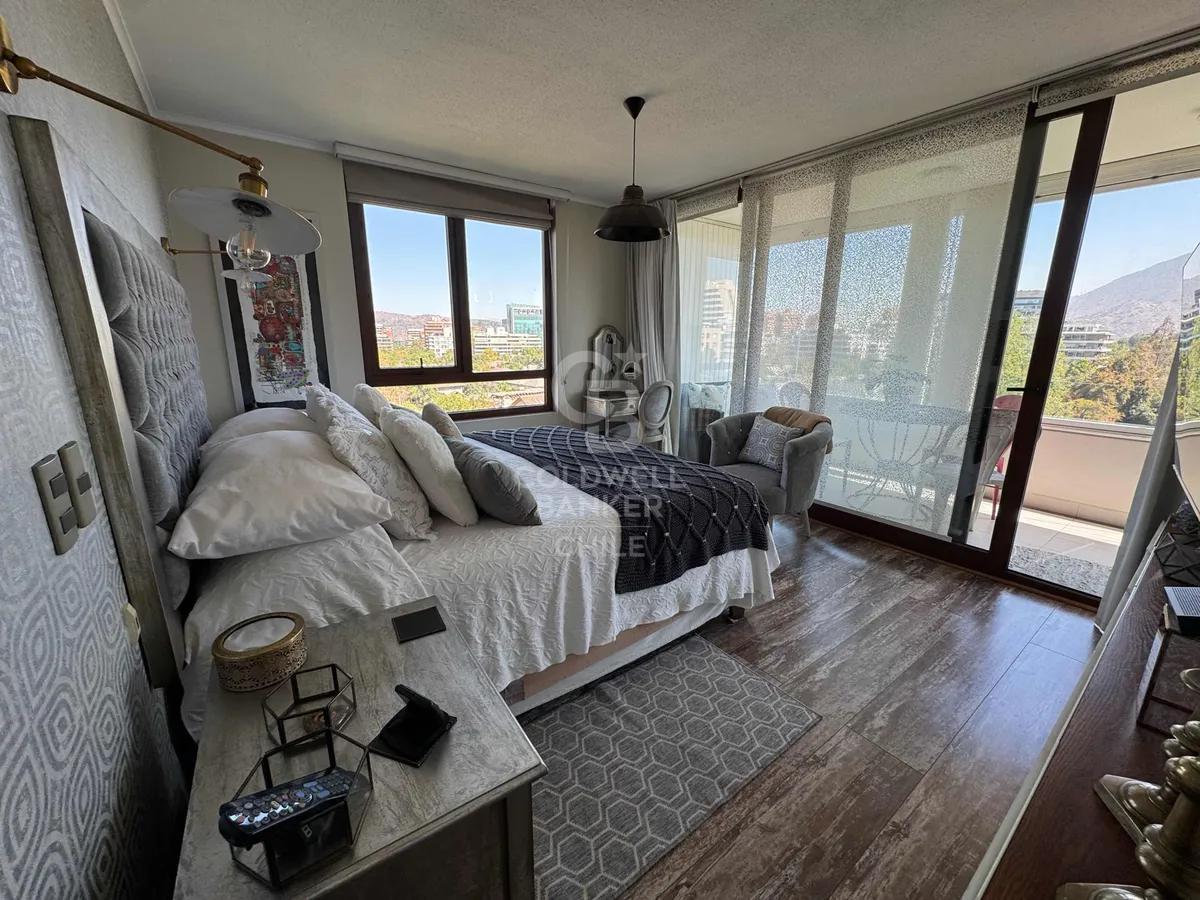 Vitacura, Chile, 3 Bedrooms Bedrooms, ,4 BathroomsBathrooms,Residential,For Sale,1827664