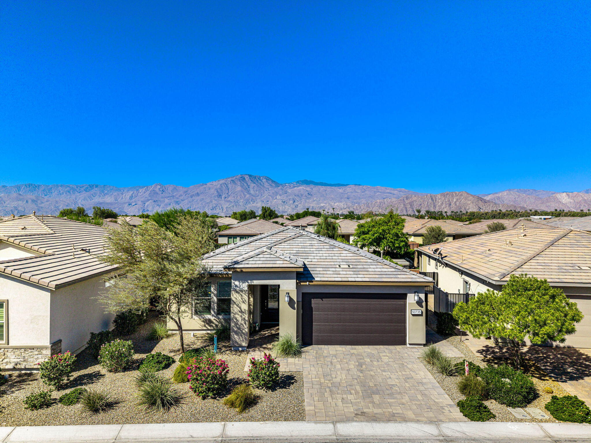 Indio, California, 92201, United States, 2 Bedrooms Bedrooms, ,2 BathroomsBathrooms,Residential,For Sale,1906875