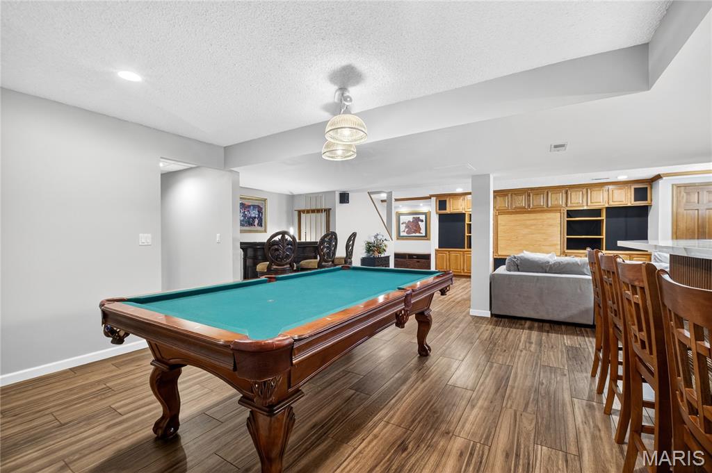 St Charles, Missouri, 63301, United States, 4 Bedrooms Bedrooms, ,4 BathroomsBathrooms,Residential,For Sale,1902113