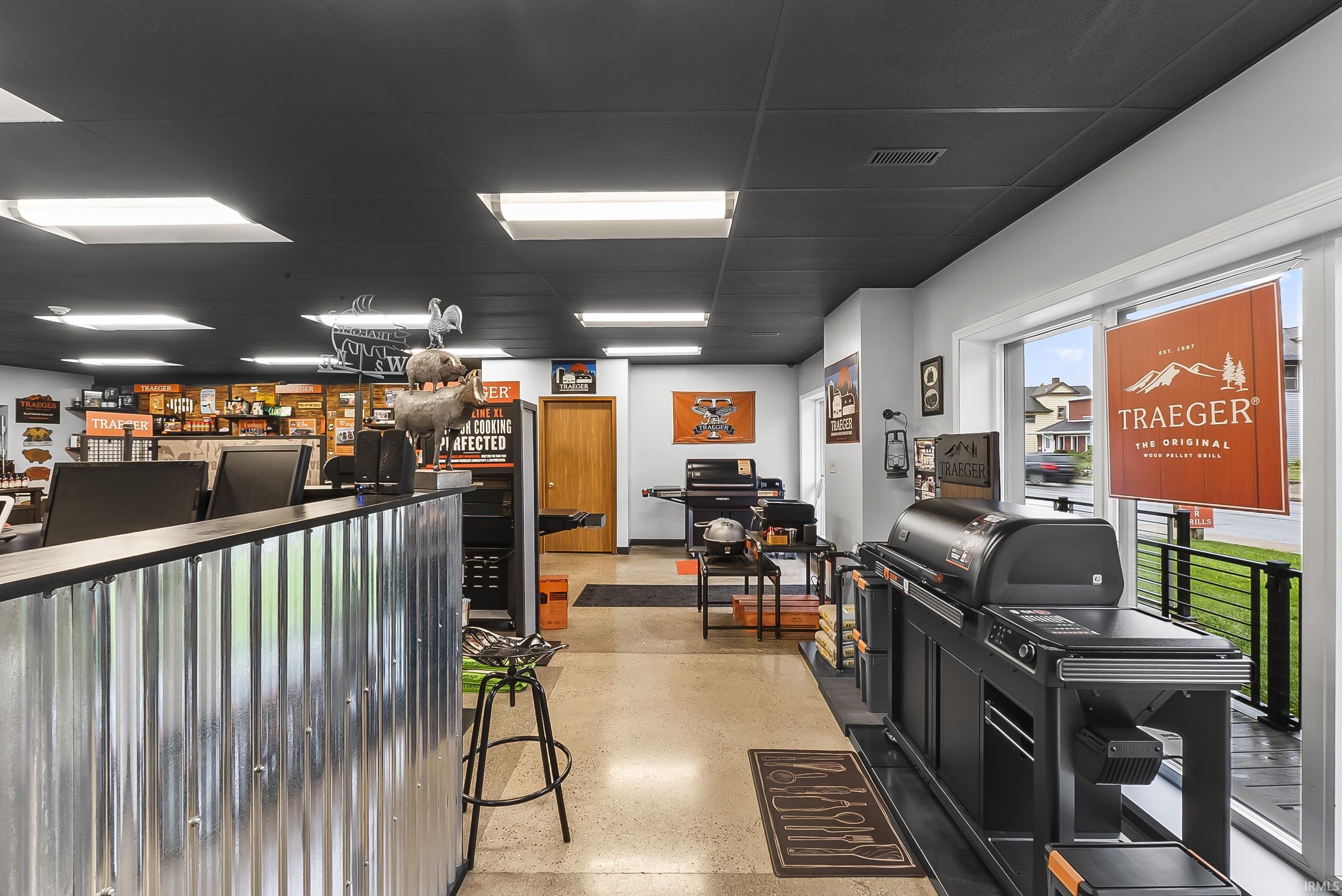 Fort Wayne, Indiana, 46805-3241, United States, 6 Bedrooms Bedrooms, ,4 BathroomsBathrooms,Residential,For Sale,1976576