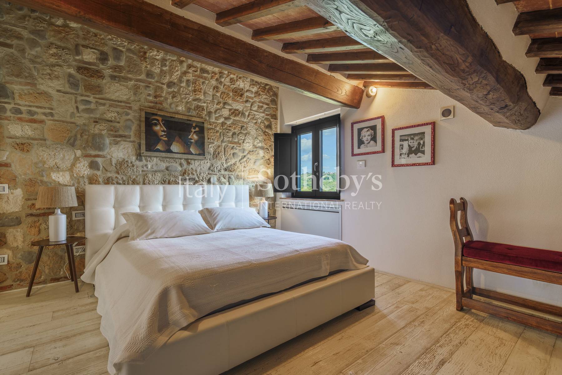 Tuscan Farmhouse with Swimming Pool and 3 Hectares of Olive Grove - 物件實景