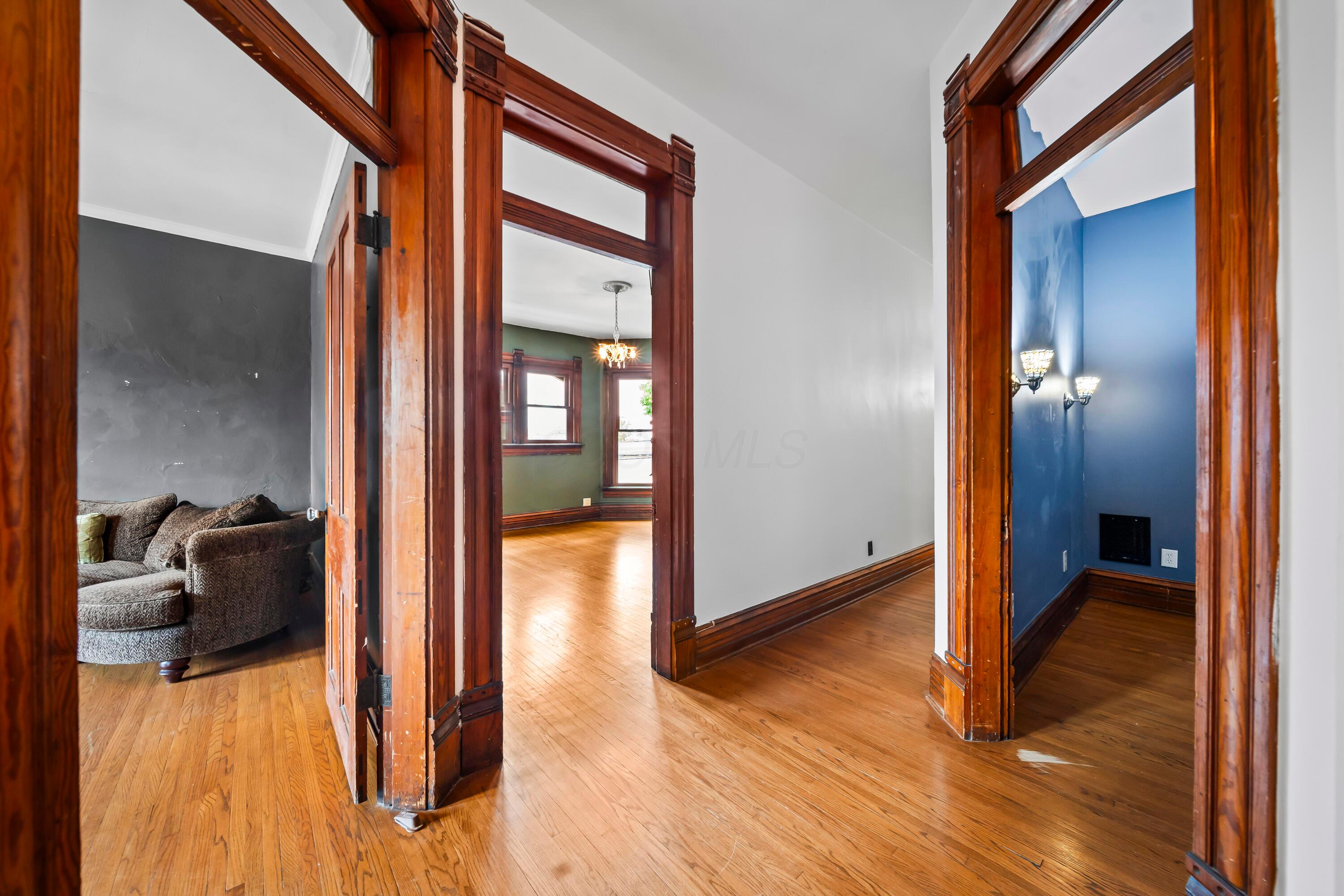 Columbus, Ohio, 43205, United States, 4 Bedrooms Bedrooms, ,3 BathroomsBathrooms,Residential,For Sale,1866885