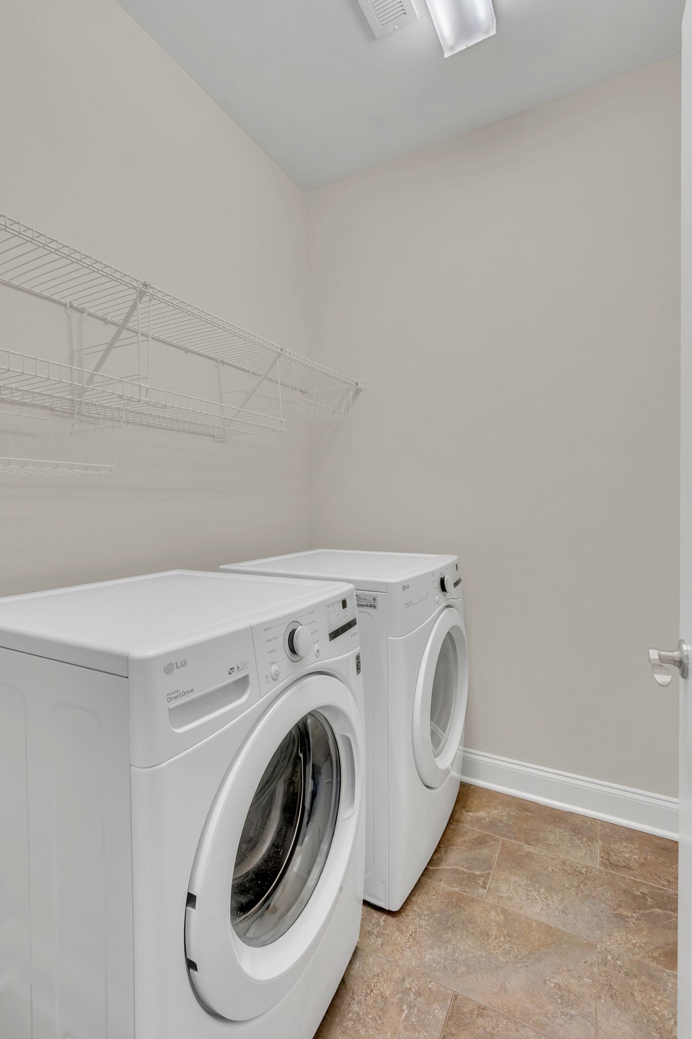 Franklin, Tennessee, 37064, United States, 4 Bedrooms Bedrooms, ,4 BathroomsBathrooms,Residential,For Sale,1989475