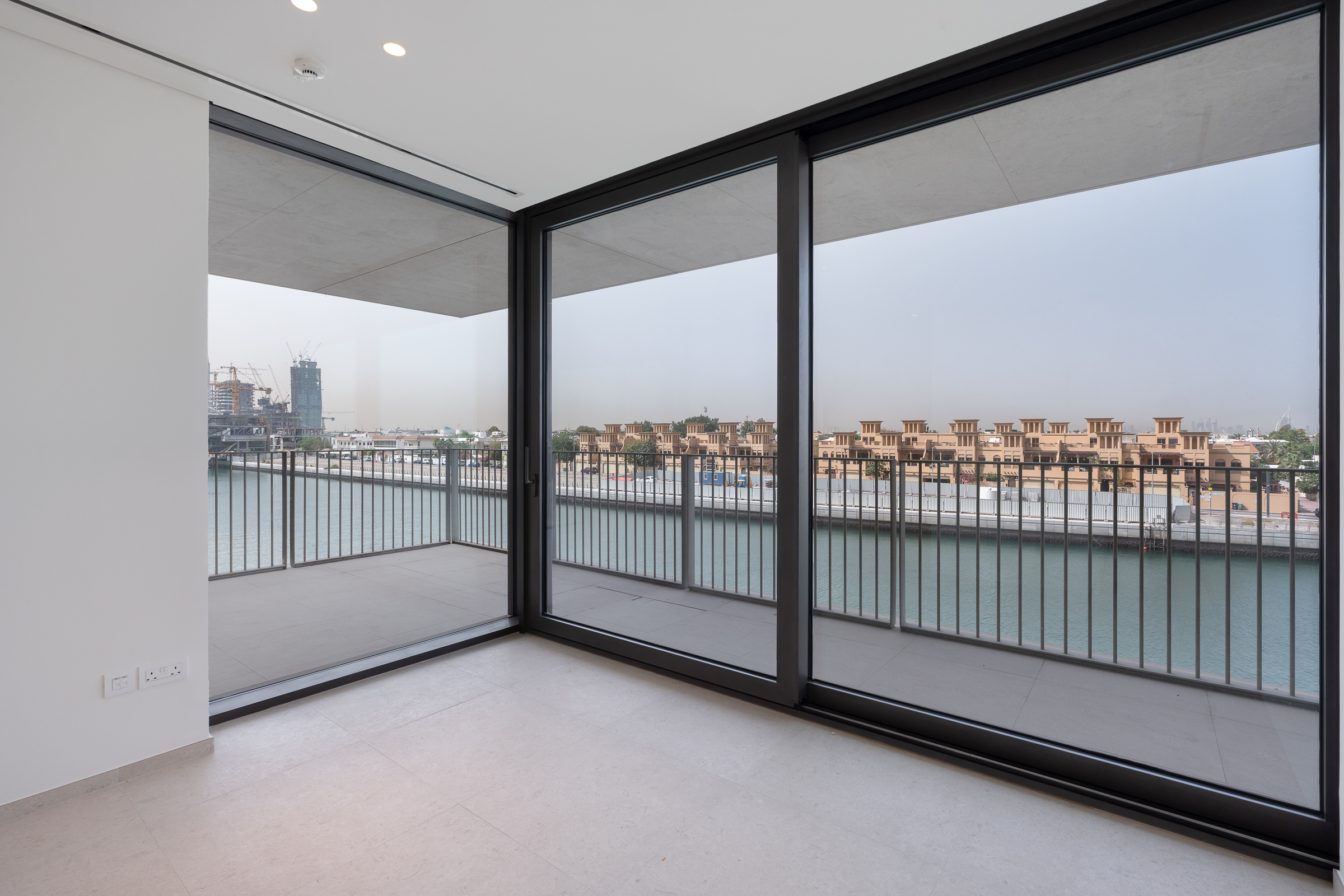  Sleek Jumeirah Apartment in Boutique Development - 物件實景