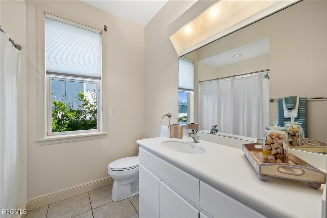 St James City, Florida, 33956, United States, 3 Bedrooms Bedrooms, ,2 BathroomsBathrooms,Residential,For Sale,1914189