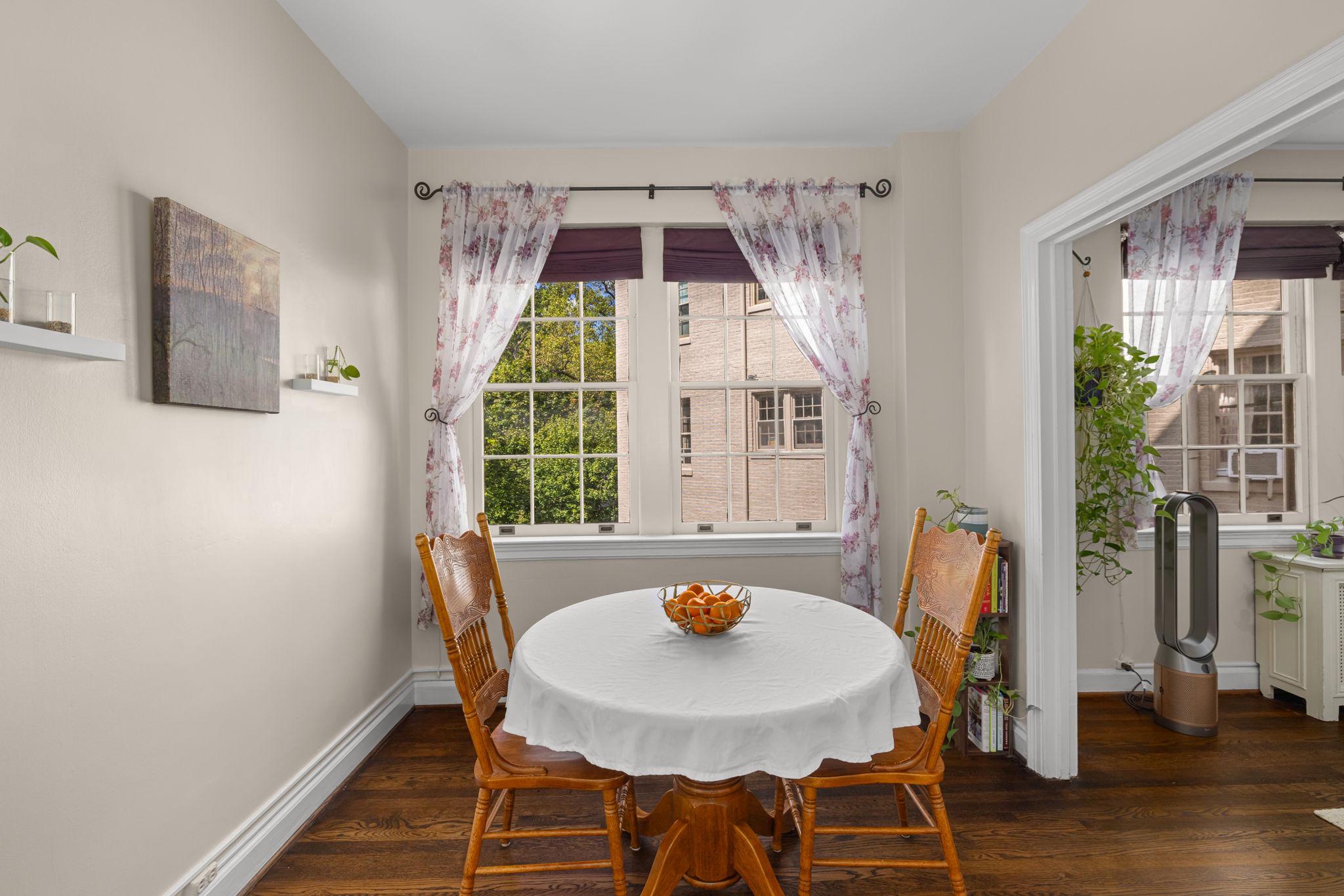  2737 Devonshire Place NW, Washington, DC, 20008 - 物件實景