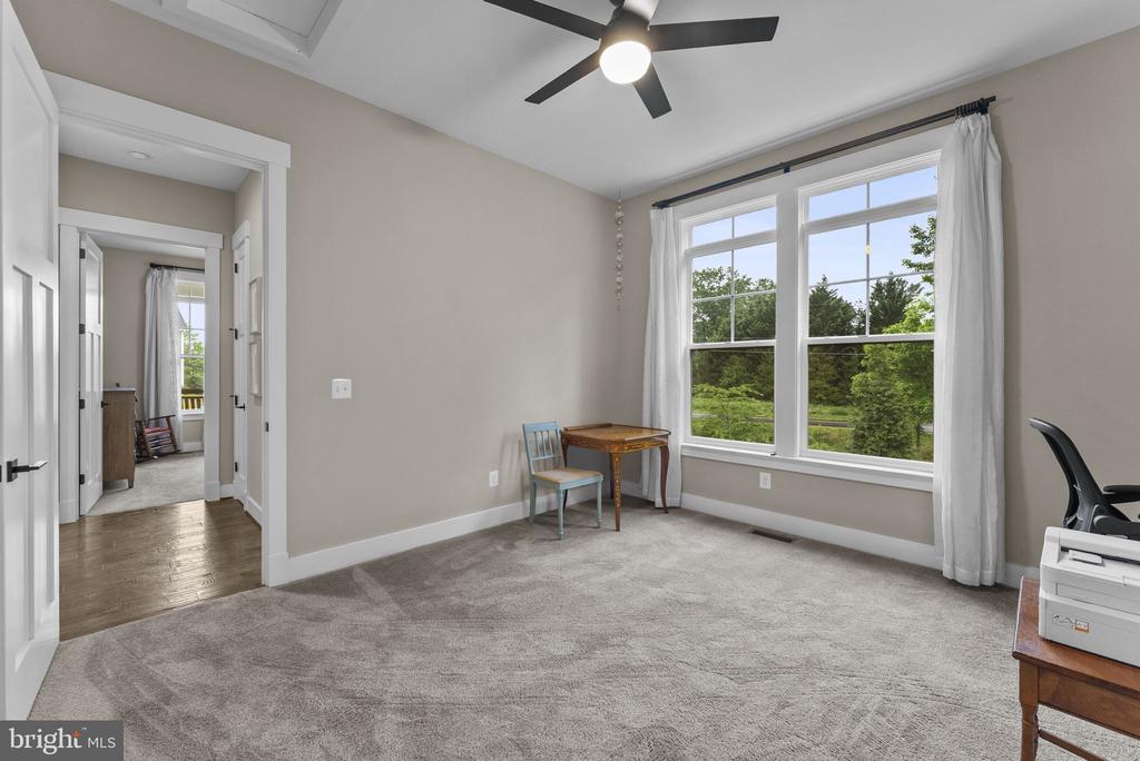 Warrenton, Virginia, 20187, United States, 4 Bedrooms Bedrooms, ,4 BathroomsBathrooms,Residential,For Sale,2048905