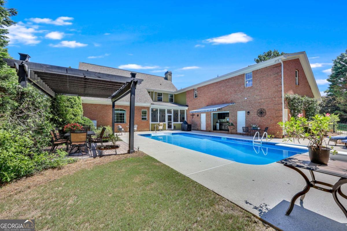 Bethlehem, Georgia, 30620, United States, 5 Bedrooms Bedrooms, ,6 BathroomsBathrooms,Residential,For Sale,1895379