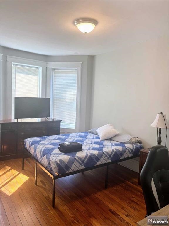 Jersey City, New Jersey, 07305, United States, 5 Bedrooms Bedrooms, ,2 BathroomsBathrooms,Residential,For Sale,1988928