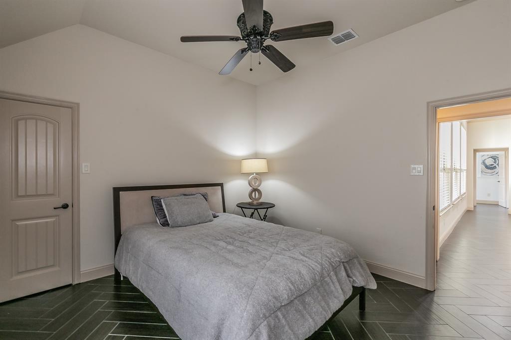 Fort Worth, Texas, 76179, United States, 5 Bedrooms Bedrooms, ,3 BathroomsBathrooms,Residential,For Sale,1915477