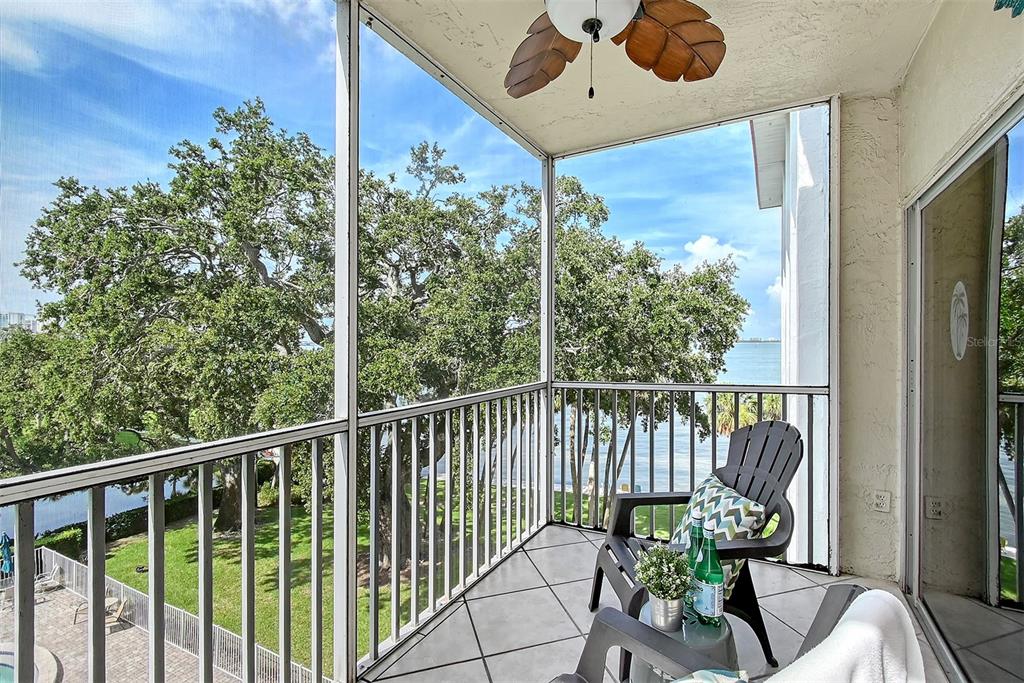 Sarasota, Florida, 34236, United States, 2 Bedrooms Bedrooms, ,2 BathroomsBathrooms,Residential,For Sale,1866330