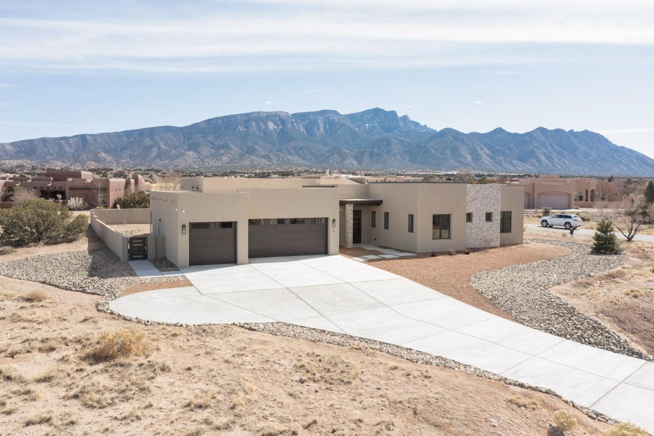 Placitas, New Mexico, 87043, United States, 3 Bedrooms Bedrooms, ,4 BathroomsBathrooms,Residential,For Sale,1903548
