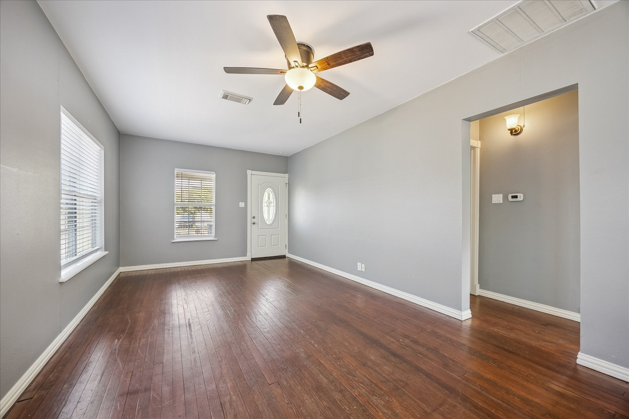 Lawrence St, Houston, TX 77008 #1