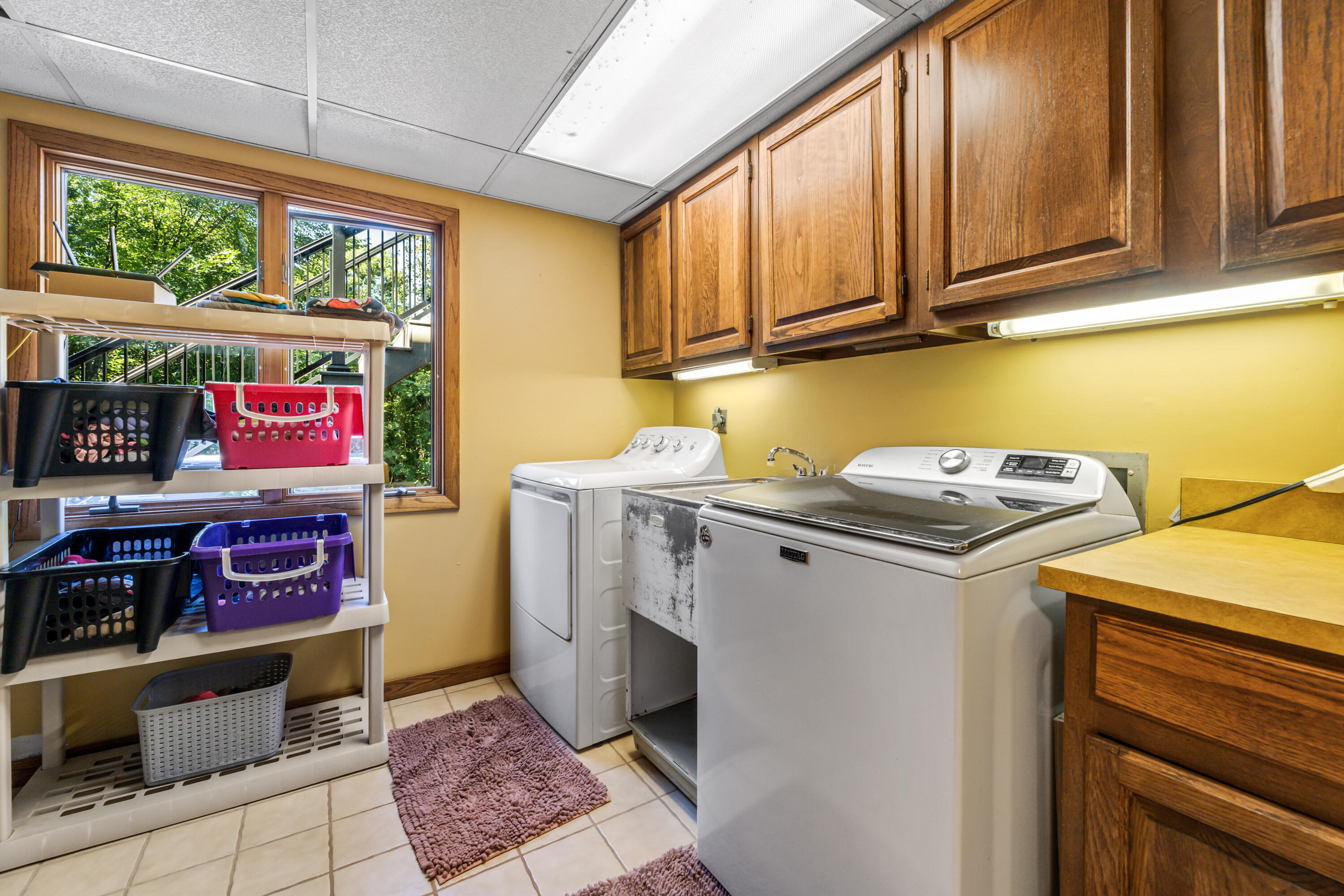 Shelby, Wisconsin, 54601, United States, 4 Bedrooms Bedrooms, ,3 BathroomsBathrooms,Residential,For Sale,1930949