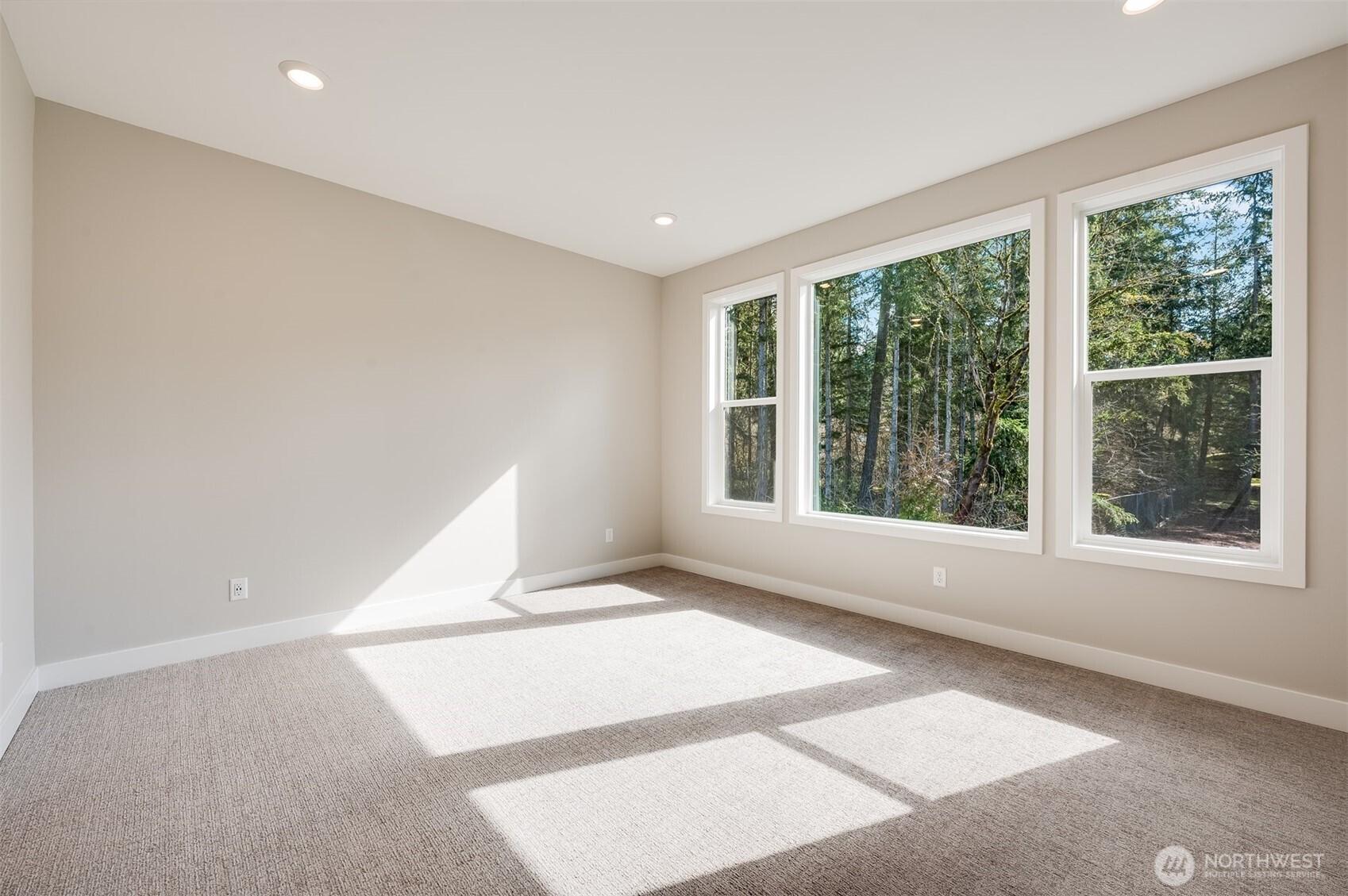 BLACK DIAMOND, Washington, 98010, United States, 2 Bedrooms Bedrooms, ,1 BathroomBathrooms,Residential,For Sale,1892917