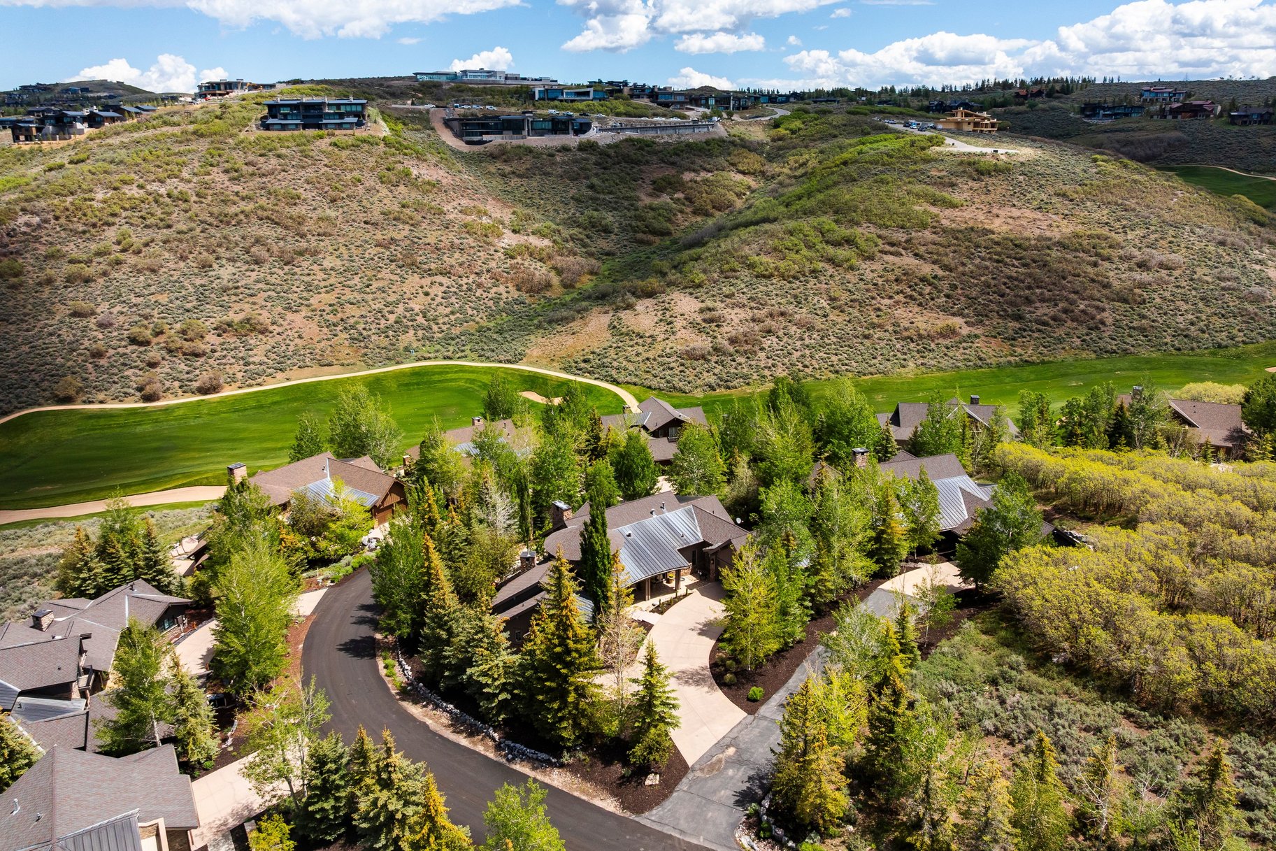  Stunning Remodel with Golf Membership Available in Promontory - 物件實景