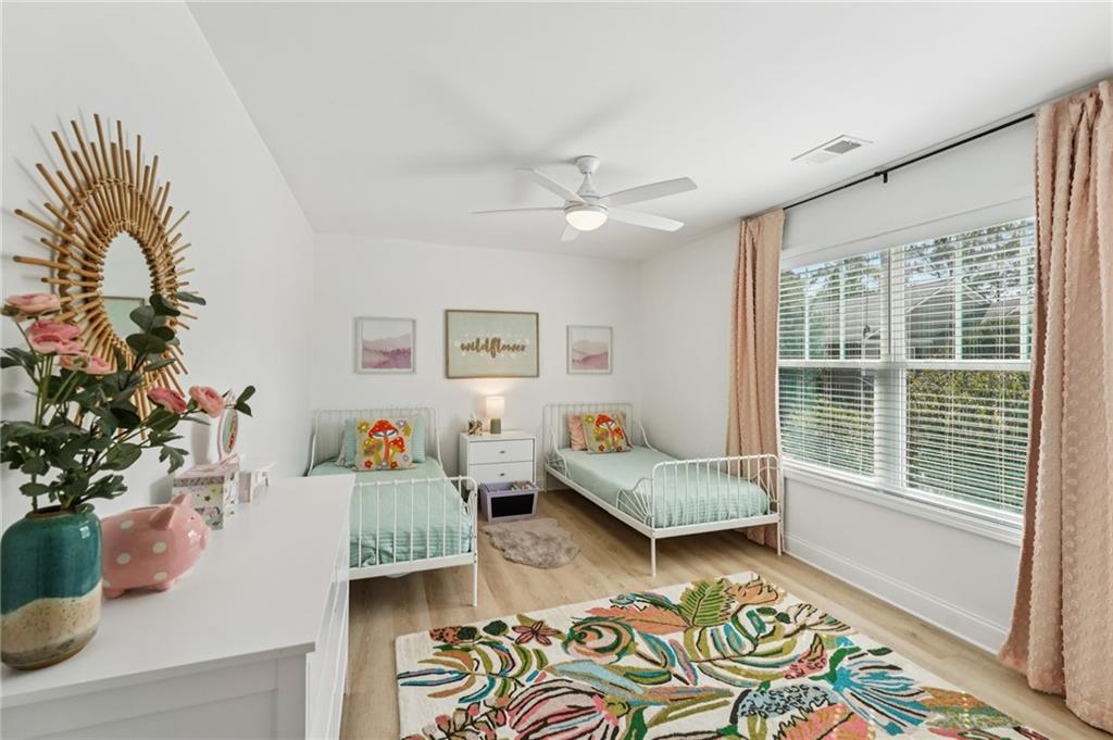 Canton, Georgia, 30114, United States, 6 Bedrooms Bedrooms, ,4 BathroomsBathrooms,Residential,For Sale,1978205