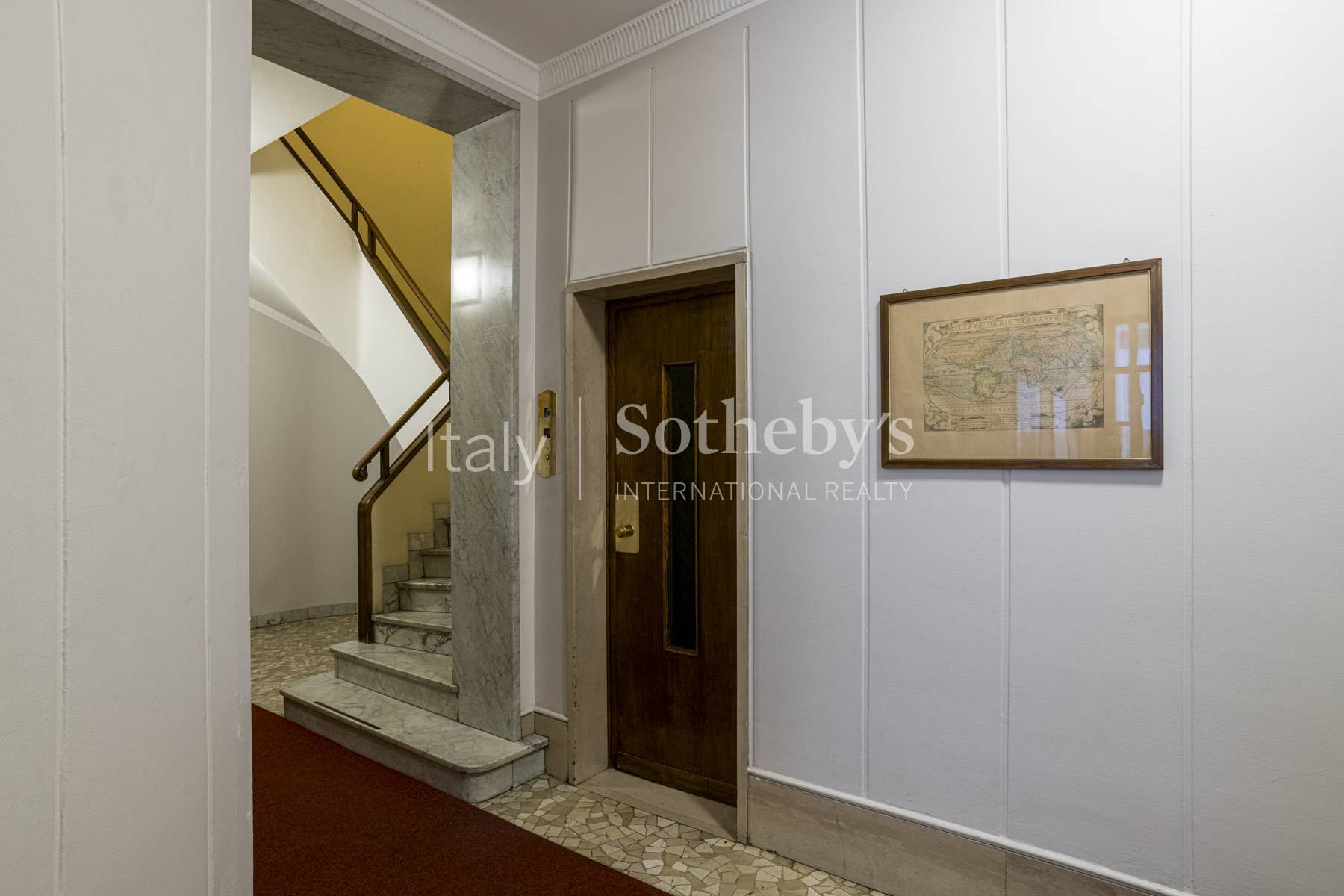  Fine renovated large scale apartment - 物件實景