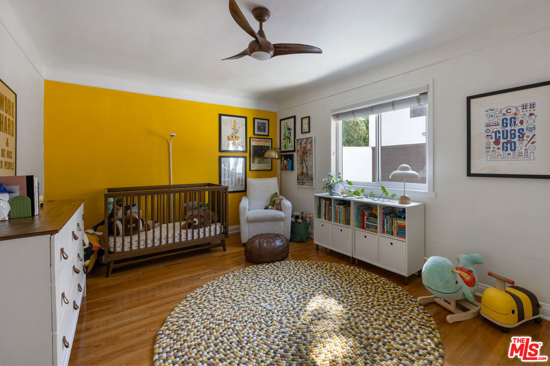 Los Angeles, California, 90027, United States, 4 Bedrooms Bedrooms, ,3 BathroomsBathrooms,Residential,For Sale,1989477