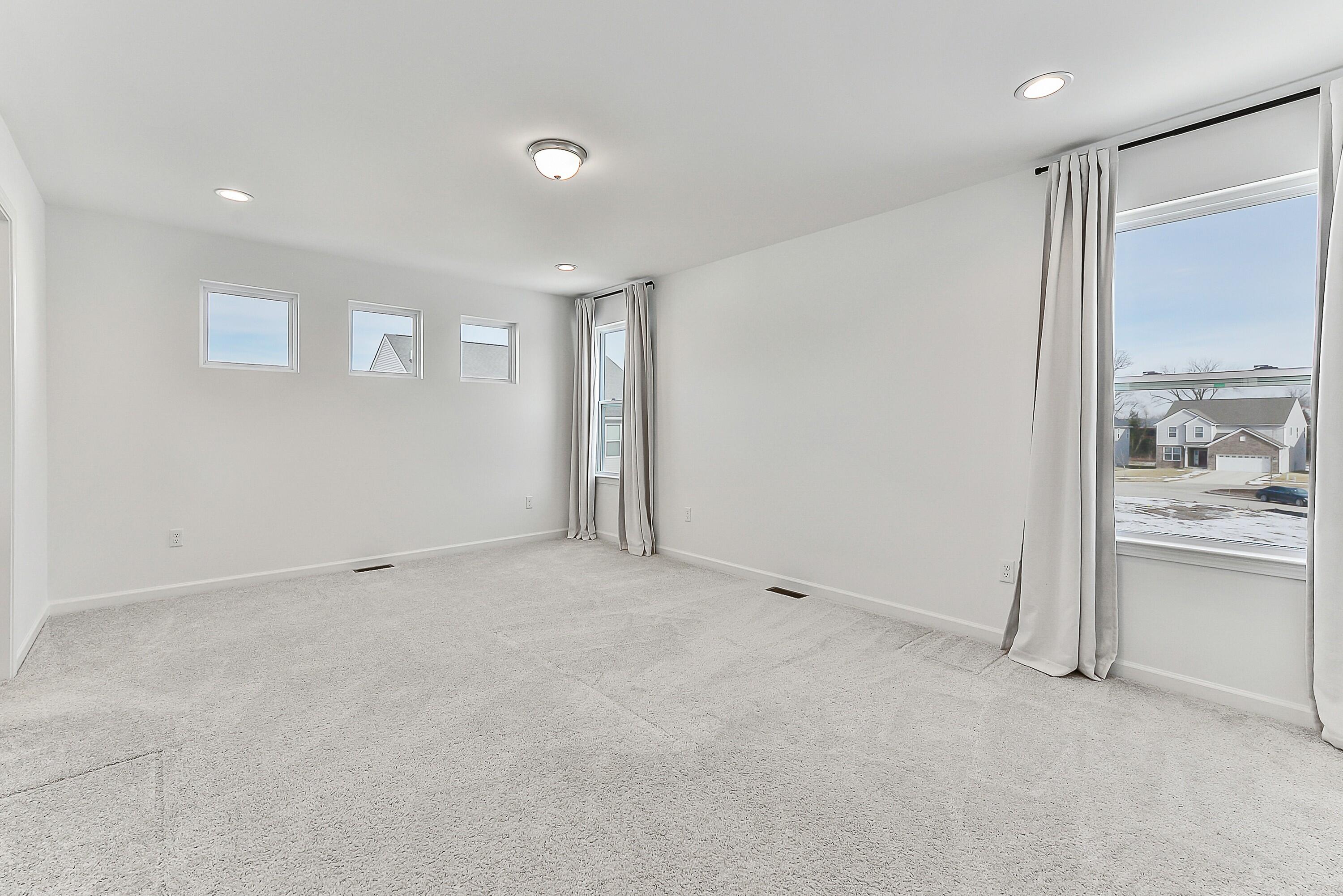 Ann Arbor, Michigan, 48103, United States, 4 Bedrooms Bedrooms, ,3 BathroomsBathrooms,Residential,For Sale,1992162