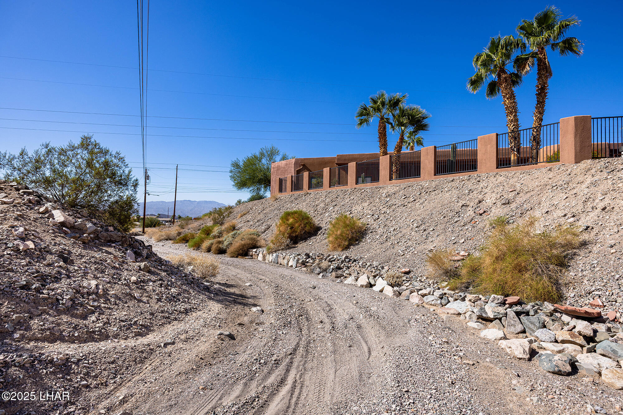 Lake Havasu City, Arizona, 86406, United States, 5 Bedrooms Bedrooms, ,3 BathroomsBathrooms,Residential,For Sale,1996890