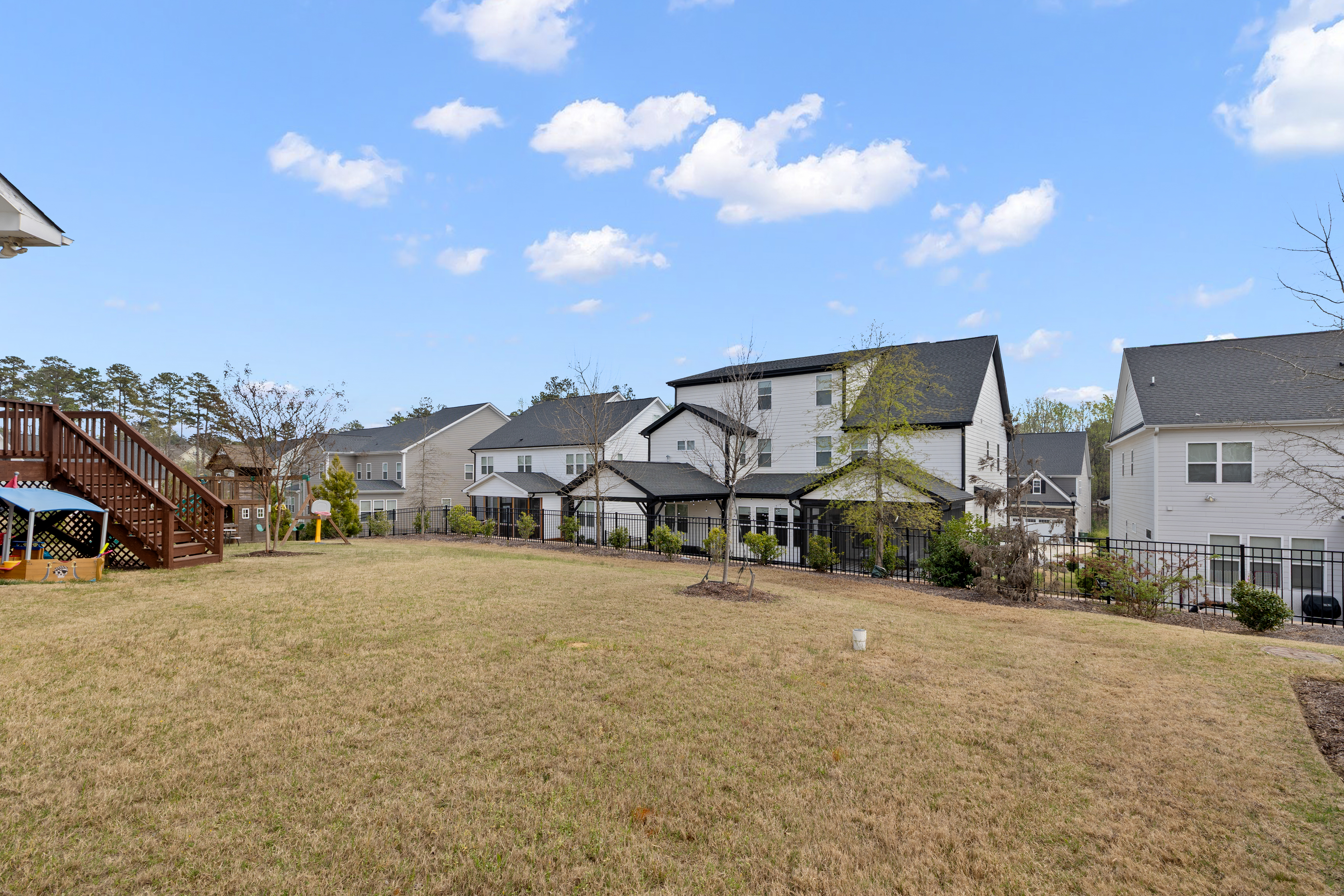  408 Burnbank Drive, Cary, NC 27519 - 物件實景