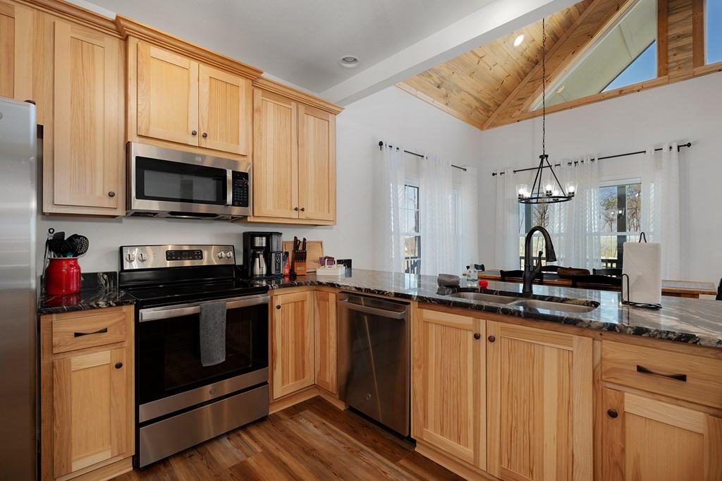 Ellijay, Georgia, 30540, United States, 4 Bedrooms Bedrooms, ,4 BathroomsBathrooms,Residential,For Sale,1752993