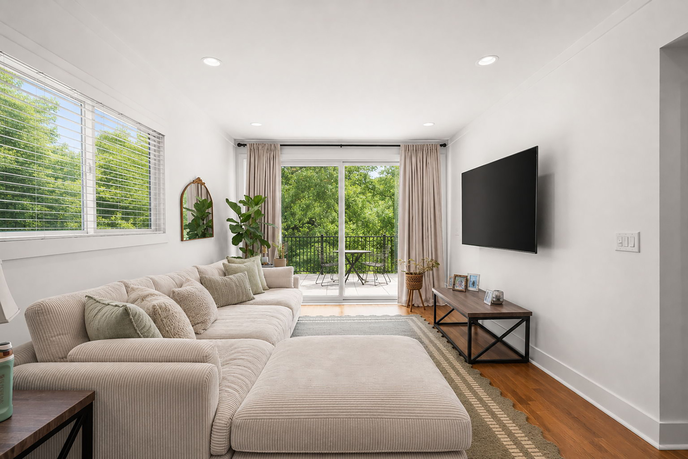  Stunning and Versatile Residence in One of Atlanta