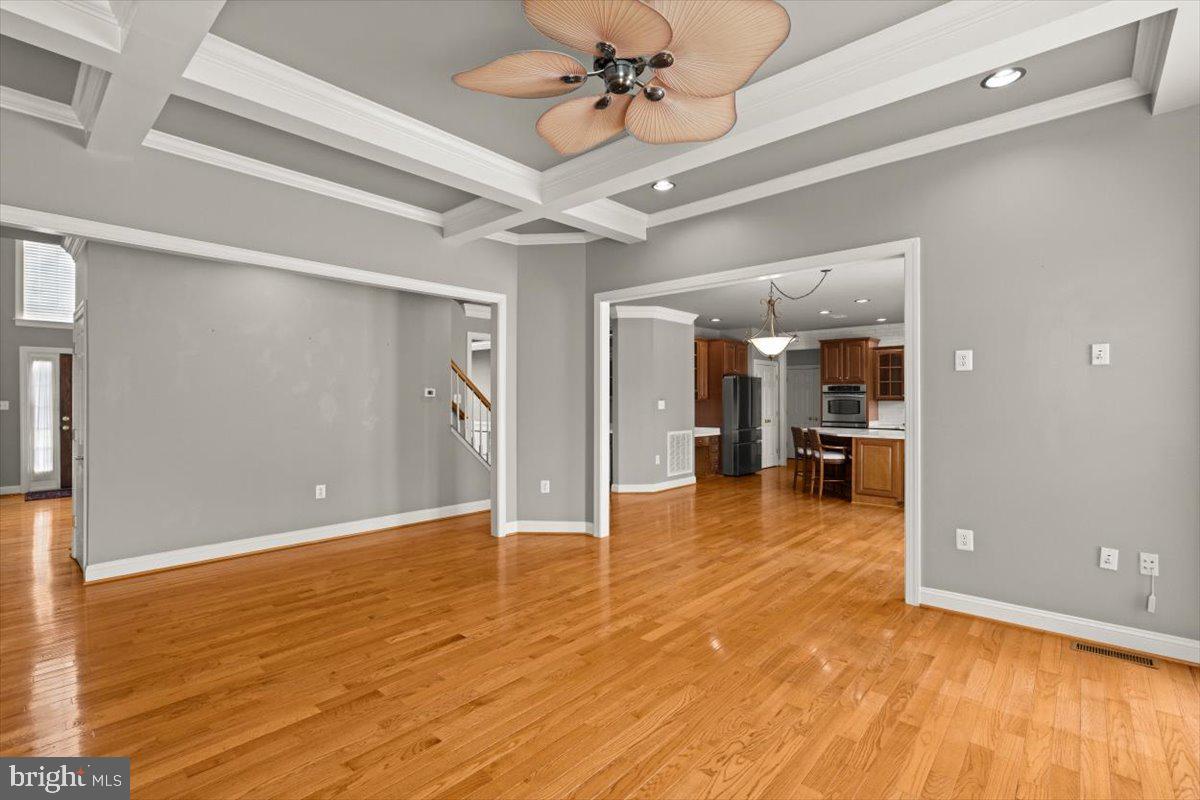 Winchester, Virginia, 22601, United States, 4 Bedrooms Bedrooms, ,5 BathroomsBathrooms,Residential,For Sale,1874493