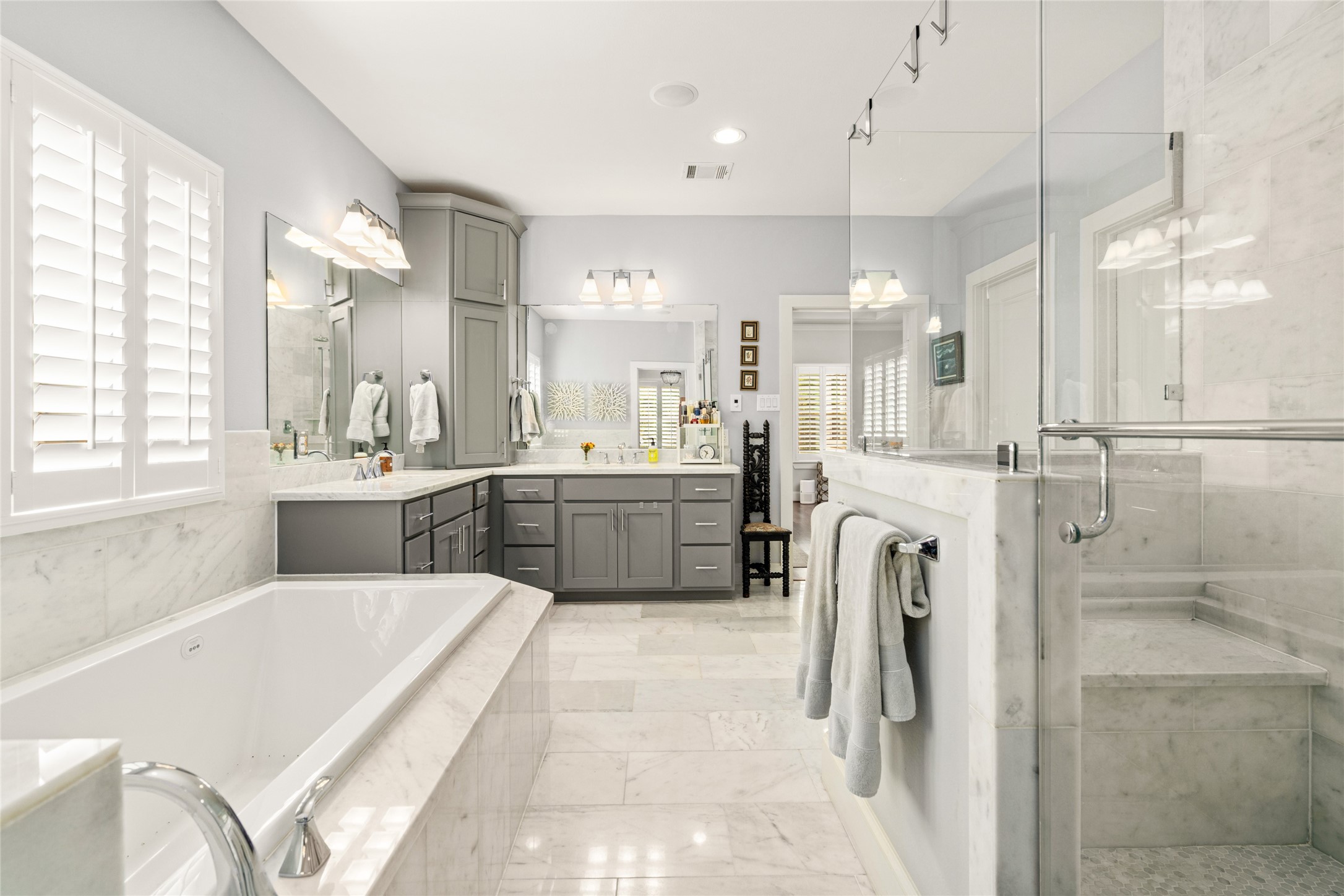  1045 Rosepoint Street - 物件實景