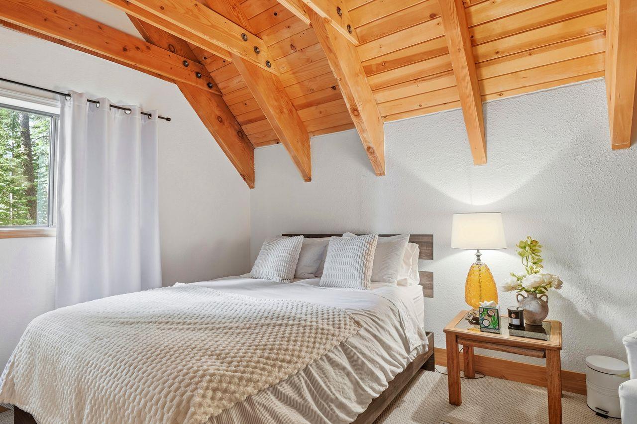 Soda Springs, California, 95728, United States, 3 Bedrooms Bedrooms, ,2 BathroomsBathrooms,Residential,For Sale,1998980