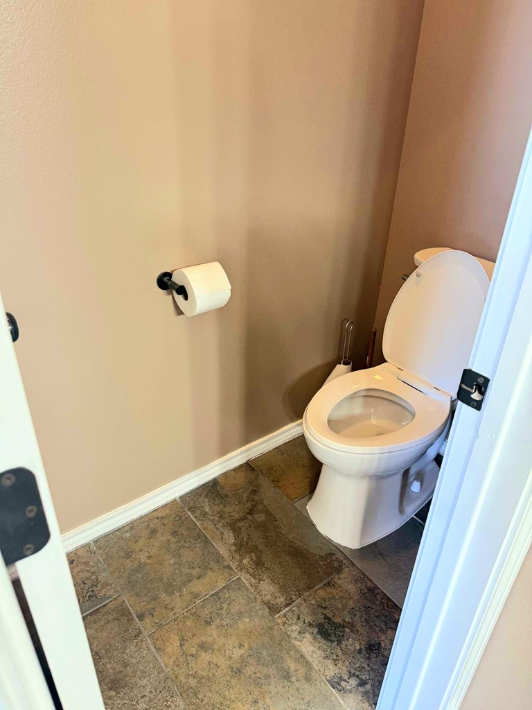 Christoval, Texas, 76935, United States, 3 Bedrooms Bedrooms, ,2 BathroomsBathrooms,Residential,For Sale,1906921