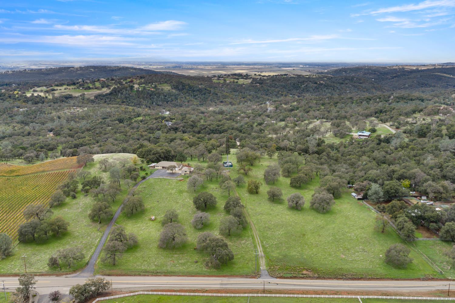 Shingle Springs, California, 95682, United States, 3 Bedrooms Bedrooms, ,3 BathroomsBathrooms,Residential,For Sale,1997420