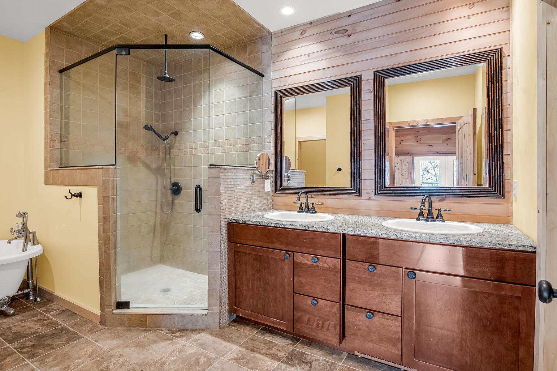  LAKE LURE - 物件實景