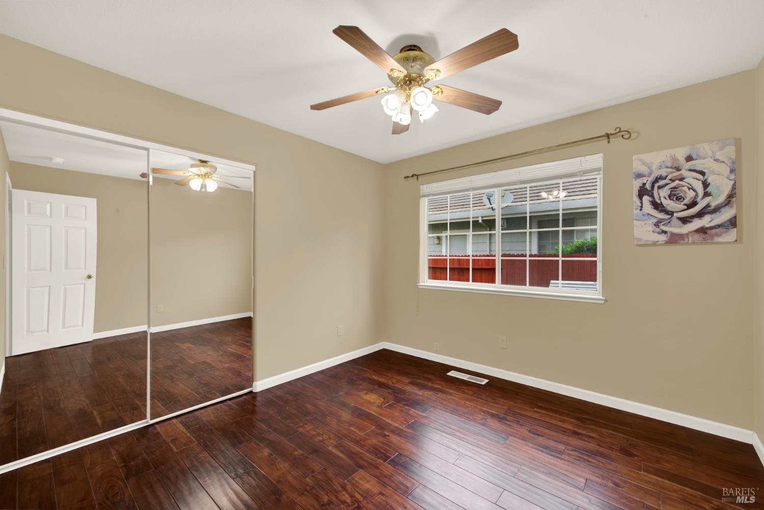 Dixon, California, 95620, United States, 5 Bedrooms Bedrooms, ,3 BathroomsBathrooms,Residential,For Sale,1992877