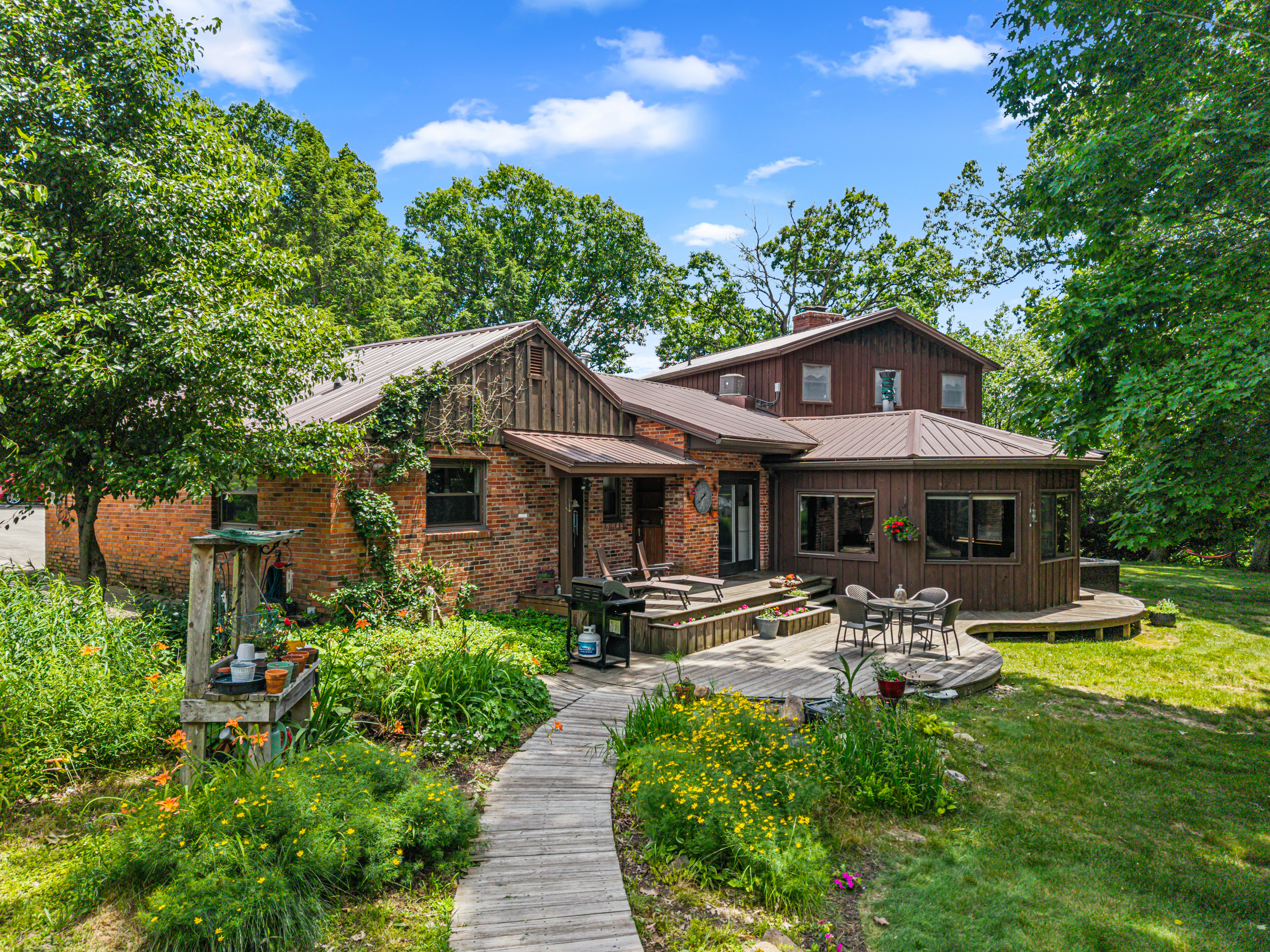  2411 James Street, Hopewell, PA 15001 - 物件實景