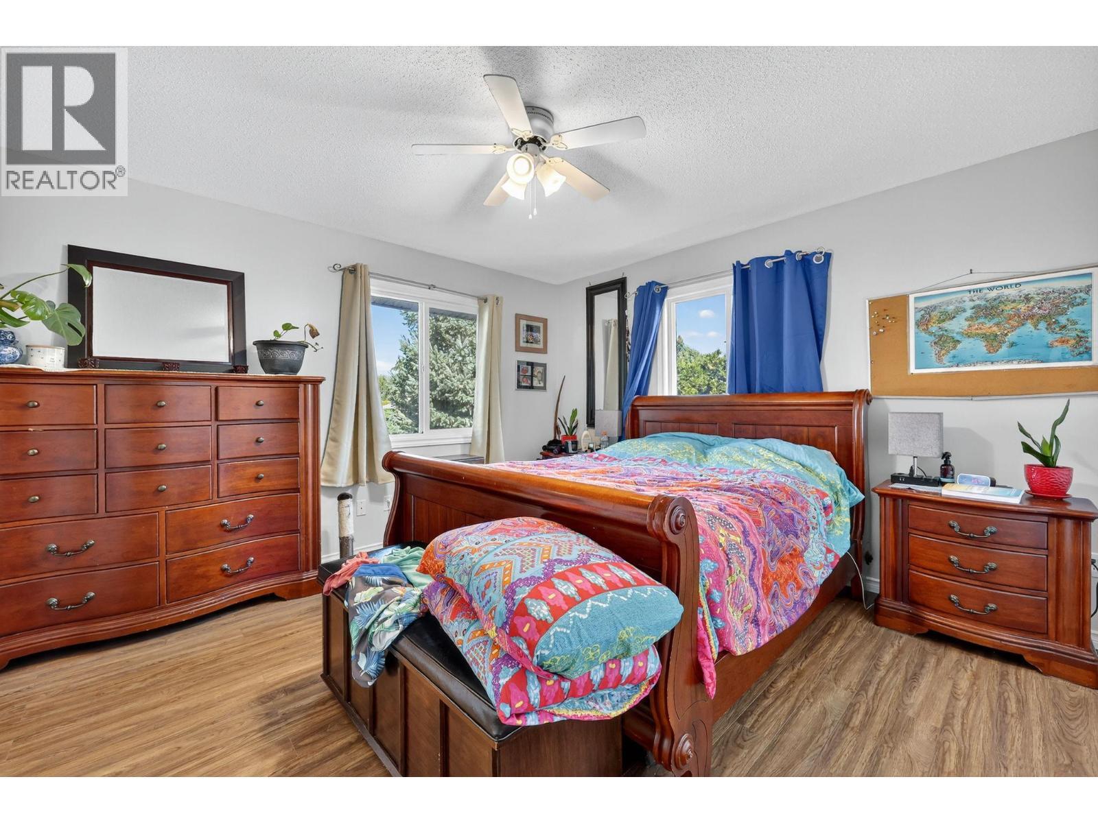 KELOWNA, British Columbia, V1X 1C4, CA, 5 Bedrooms Bedrooms, ,3 BathroomsBathrooms,Residential,For Sale,1948235